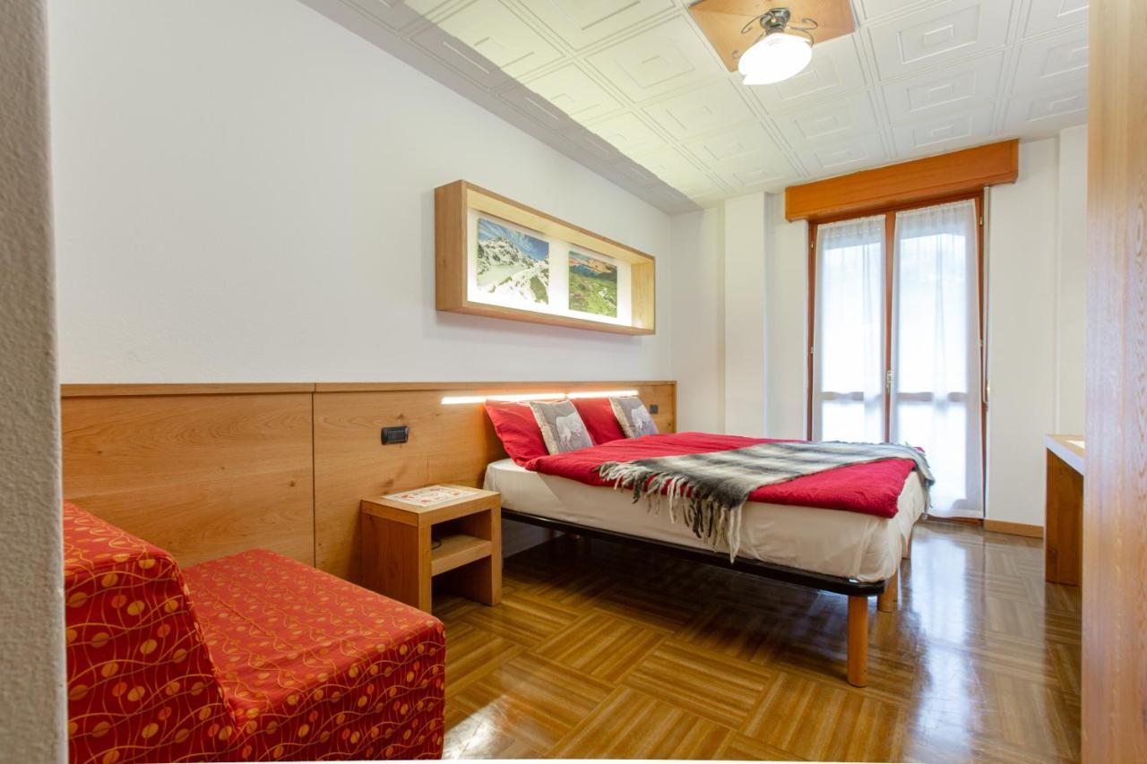Hotel Biancospino Lanzada 외부 사진