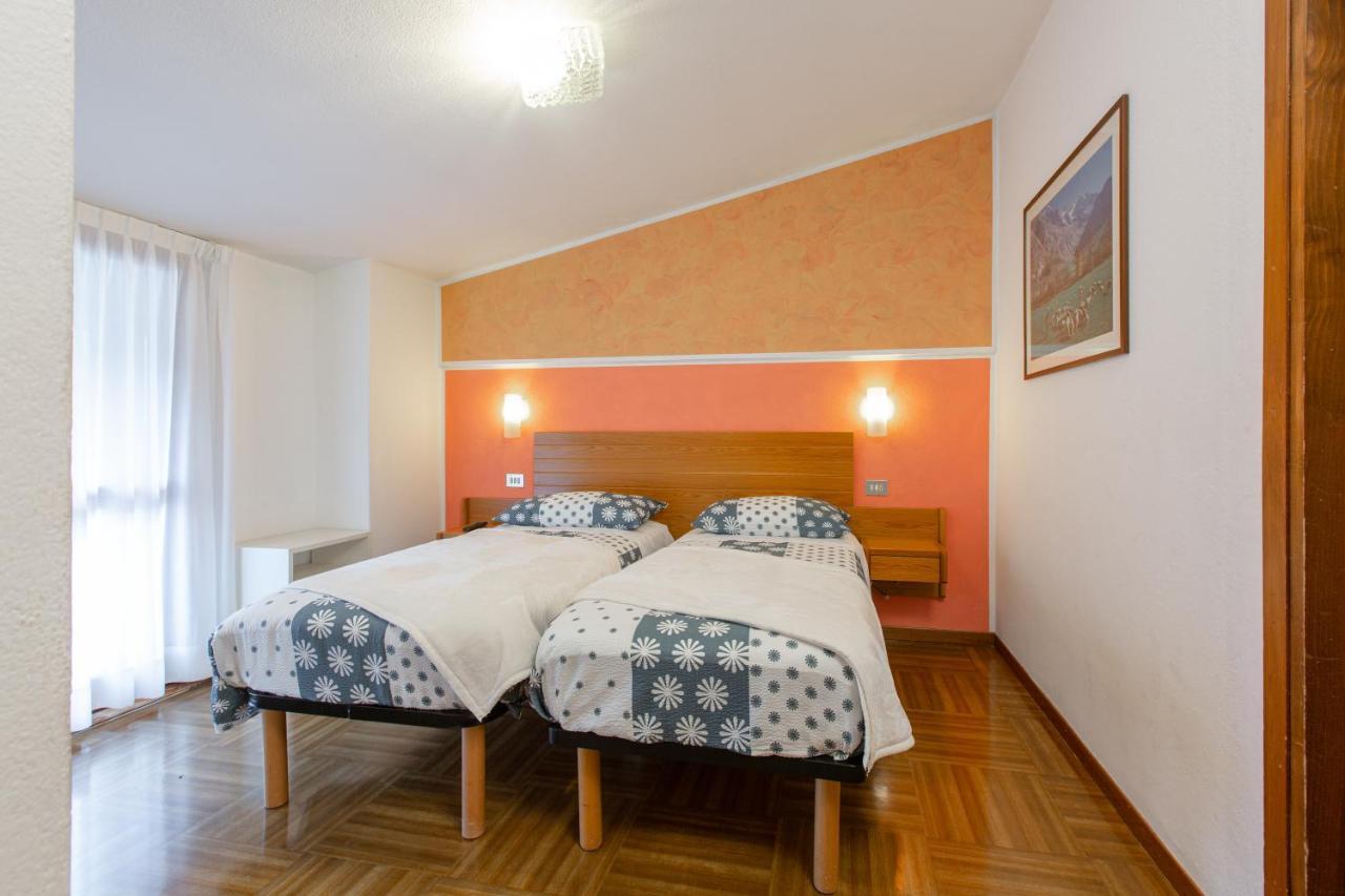 Hotel Biancospino Lanzada 외부 사진