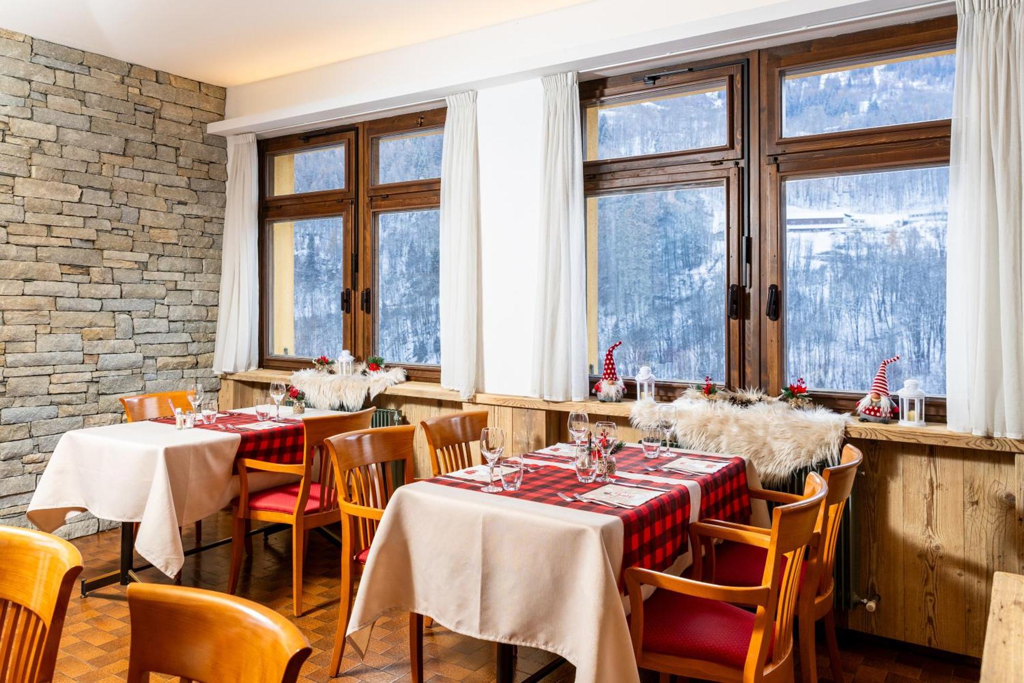 Hotel Biancospino Lanzada 외부 사진