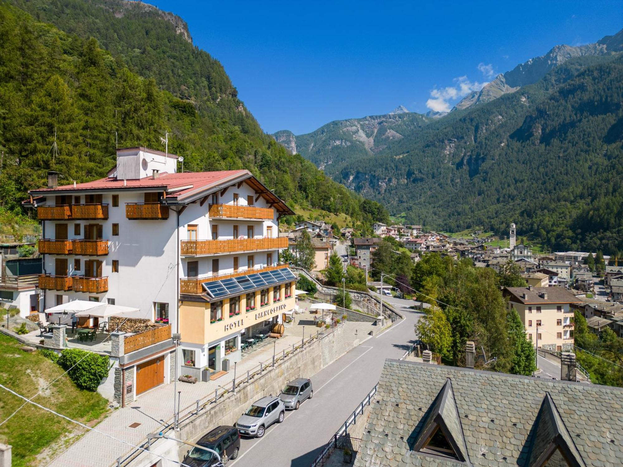 Hotel Biancospino Lanzada 외부 사진